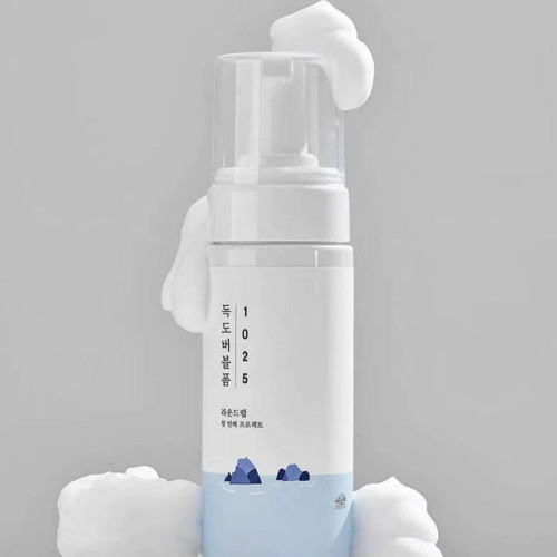 Очищуюча пінка з морською водою для проблемної шкіри - ROUND LAB 1025 Dokdo Bubble Foam 150мл